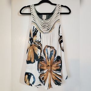 Super soft tank w lacy top